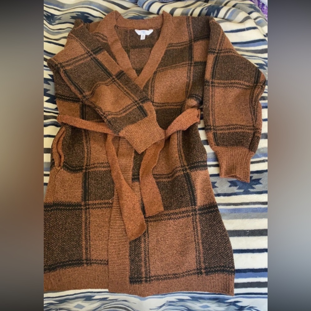 Checkered cardigan